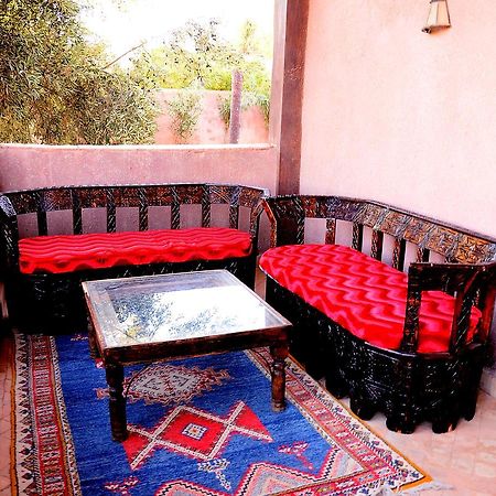 Hotel Latifa House Sbiti Esterno foto