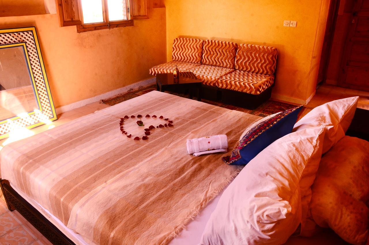 Hotel Latifa House Sbiti Esterno foto
