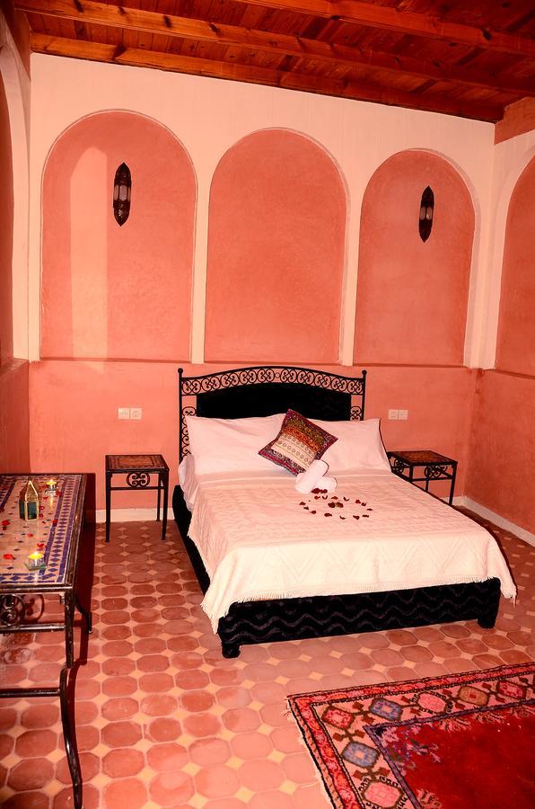 Hotel Latifa House Sbiti Esterno foto