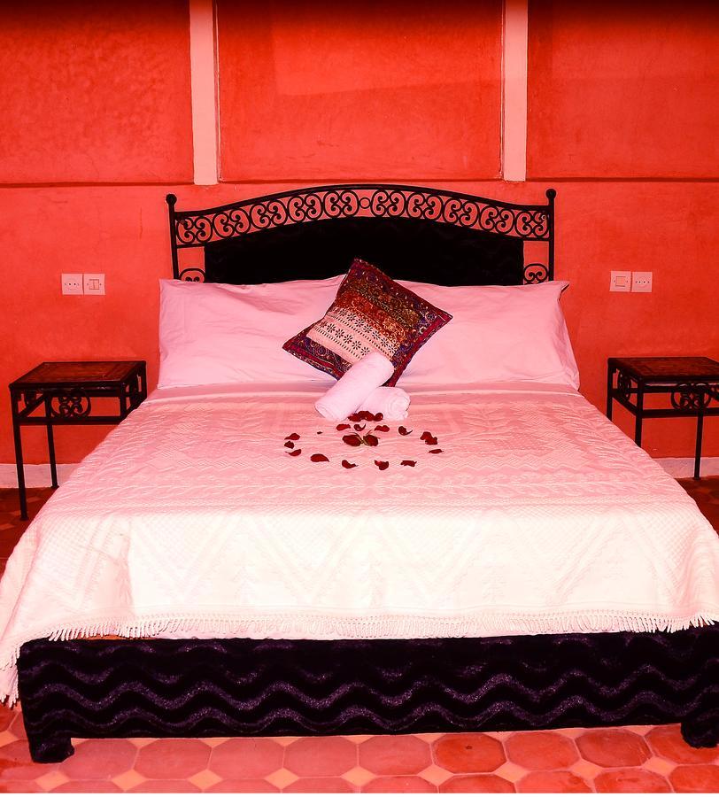 Hotel Latifa House Sbiti Esterno foto