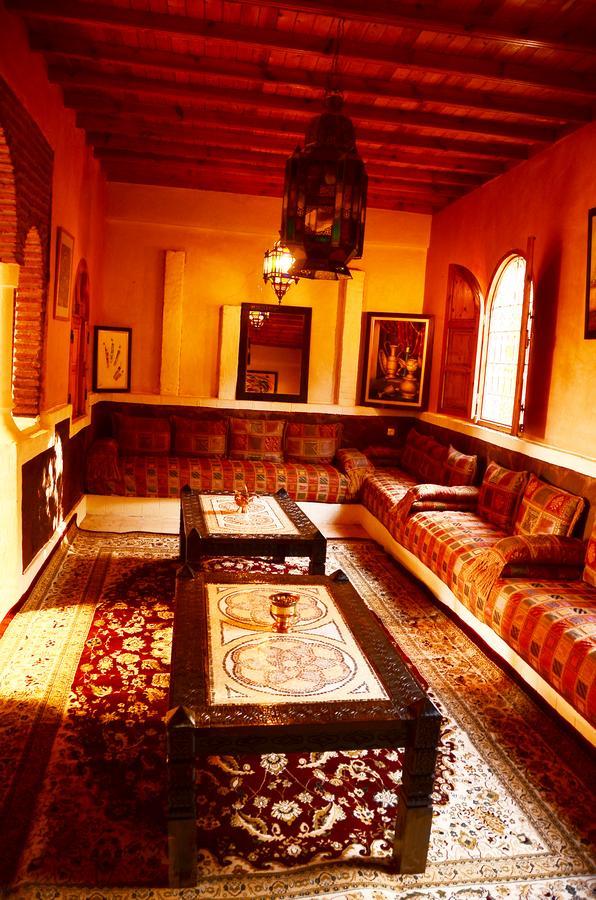 Hotel Latifa House Sbiti Esterno foto