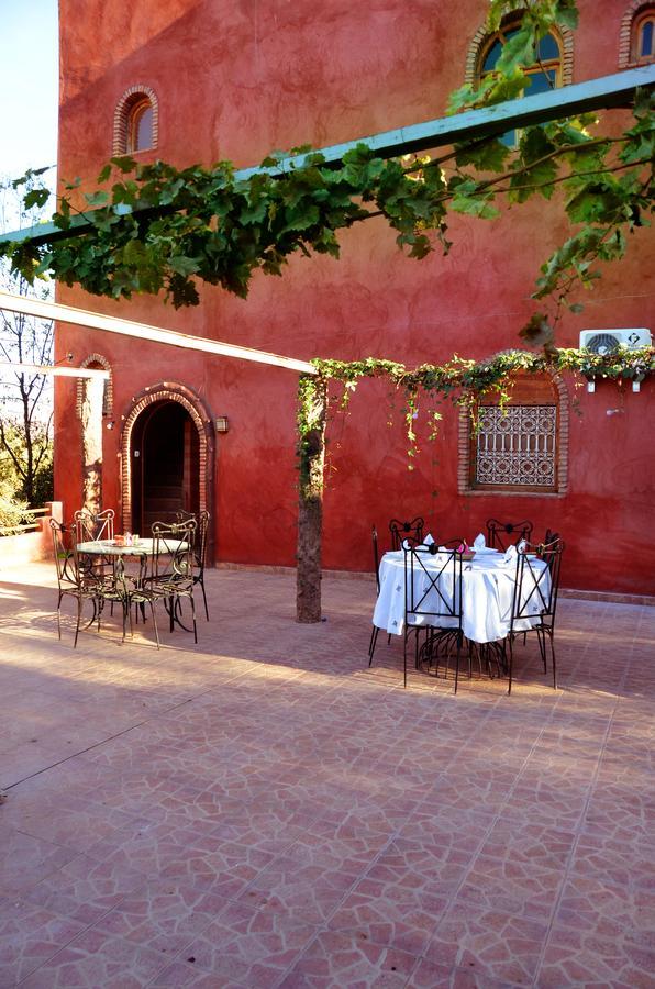 Hotel Latifa House Sbiti Esterno foto